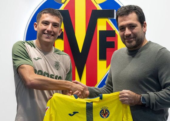 El Villarreal da luz verde para que Thiago Fernández se marche cedido al Oviedo