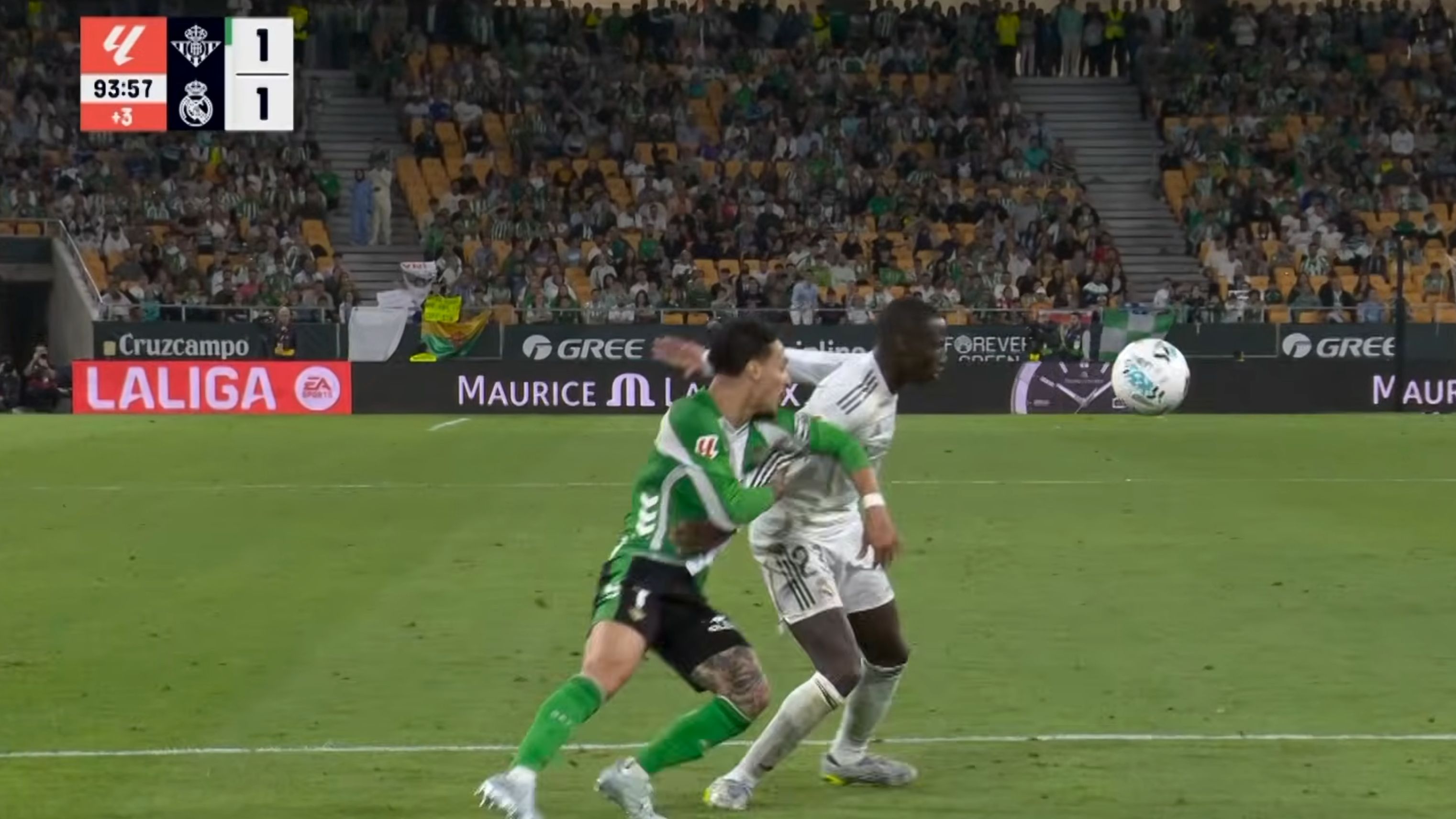 El CTA analiza la posible falta de Antony a Mendy, pero no si hubo penaltis de Brahim y Ricardo Rodríguez