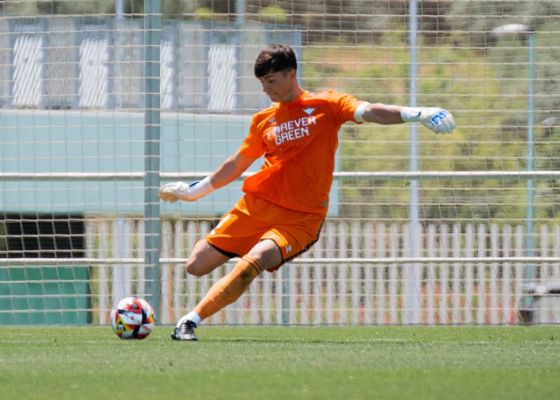 Sentida despedida en el Betis, que sigue sumando movimientos en su portería