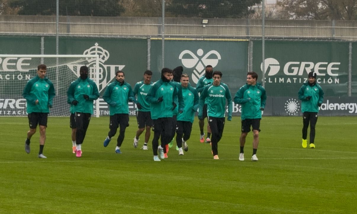 Dos ausencias importantes para Pellegrini antes de viajar a Valencia