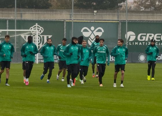 Dos ausencias importantes para Pellegrini antes de viajar a Valencia