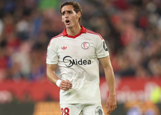 La nueva vida de Manu Bueno en el Sevilla: "Me parece sensacional en todos los aspectos" 