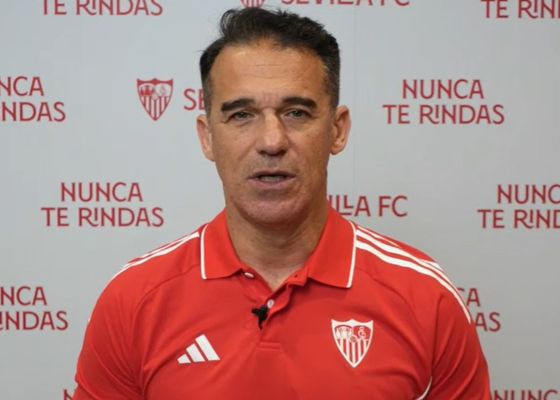 Luis García Plaza manda un mensaje a la afición del Sevilla FC: "Entre todos"