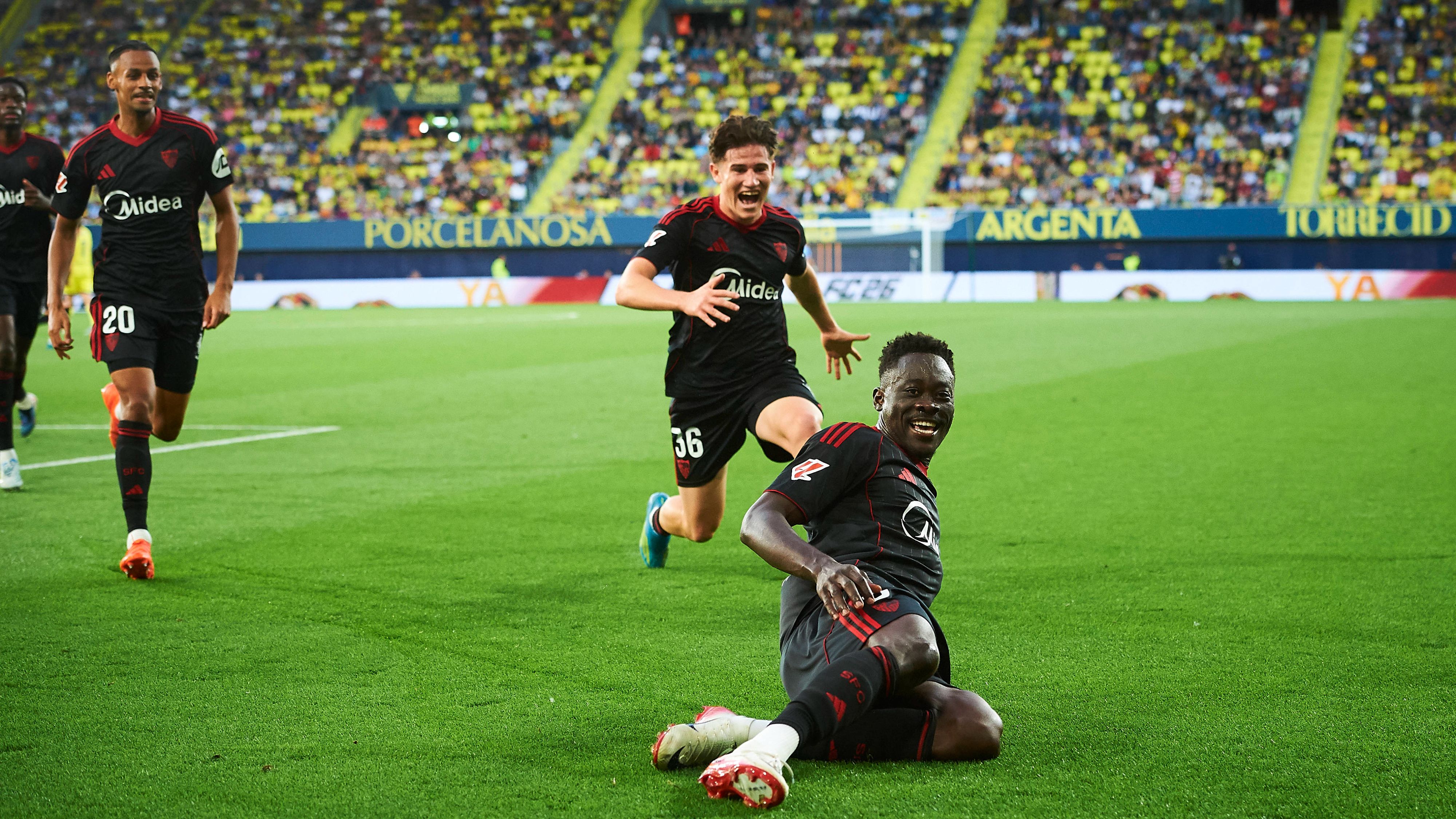 Villarreal 2-3 Sevilla: Remontada contra pronóstico para que salgan las cuentas