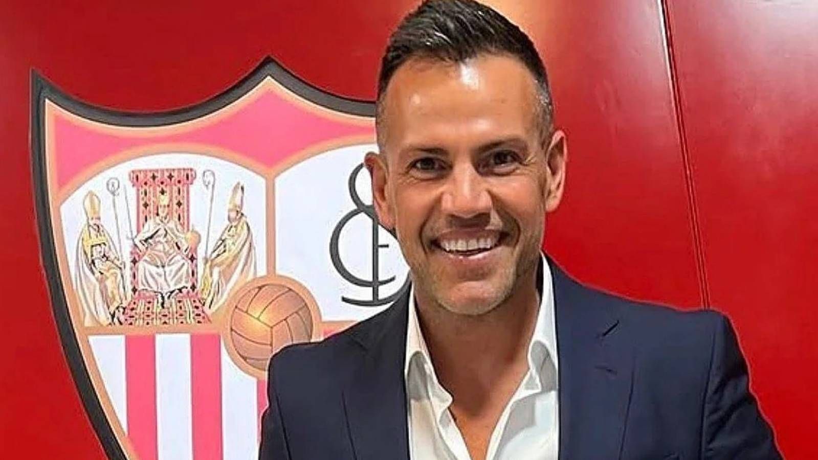 Dimisión en el consejo de administración del Sevilla tras consumarse la salvación