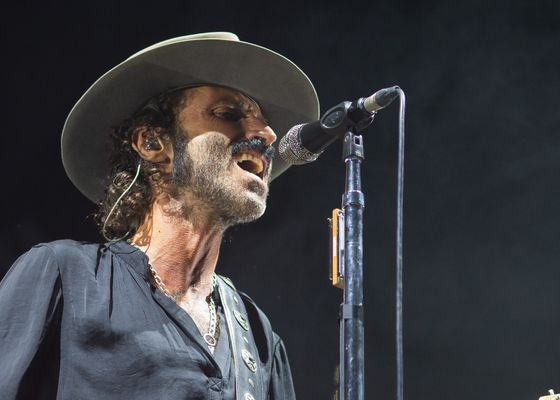 Leiva hace saltar las alarmas y pone en duda su futuro en la música