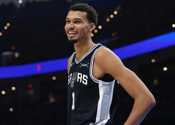 Así fue la NBA Navidad 2025: Victor Wembanyama reina, Nikola Jokic deslumbra y Luka Doncic se hunde