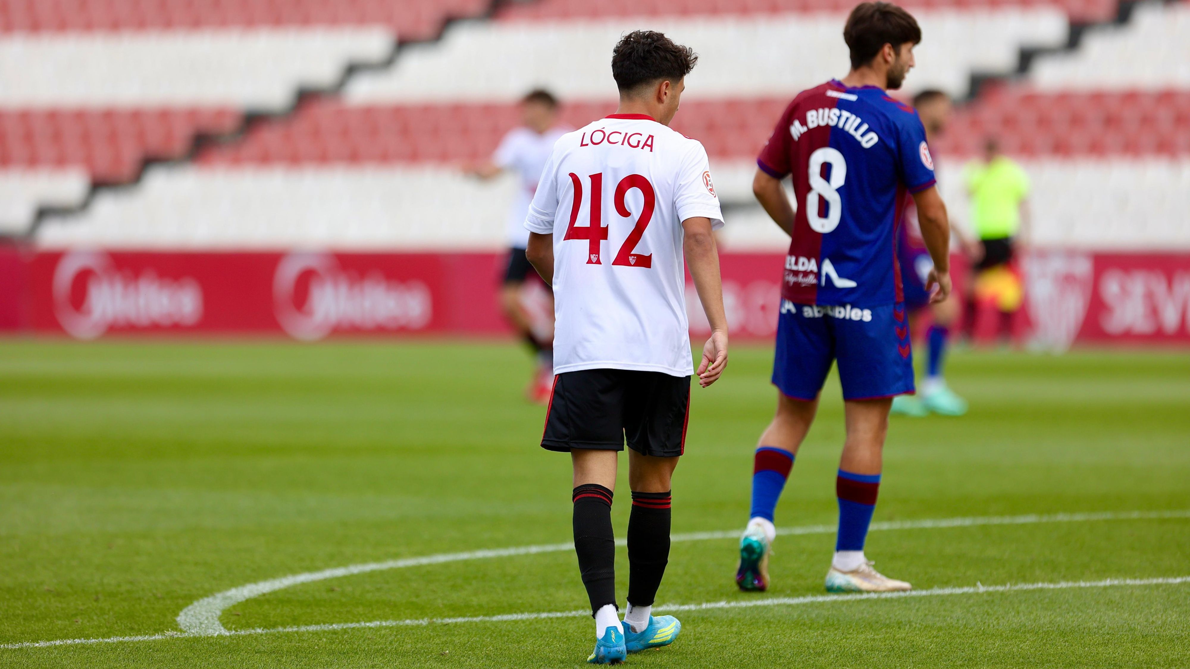 Sevilla Atlético 2-2 Eldense: Una lección de cómo honrar el escudo y la camiseta