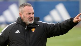 David Navarro suma dos buenas noticias en el Real Zaragoza: regresan Rober González y Keidi Bare 