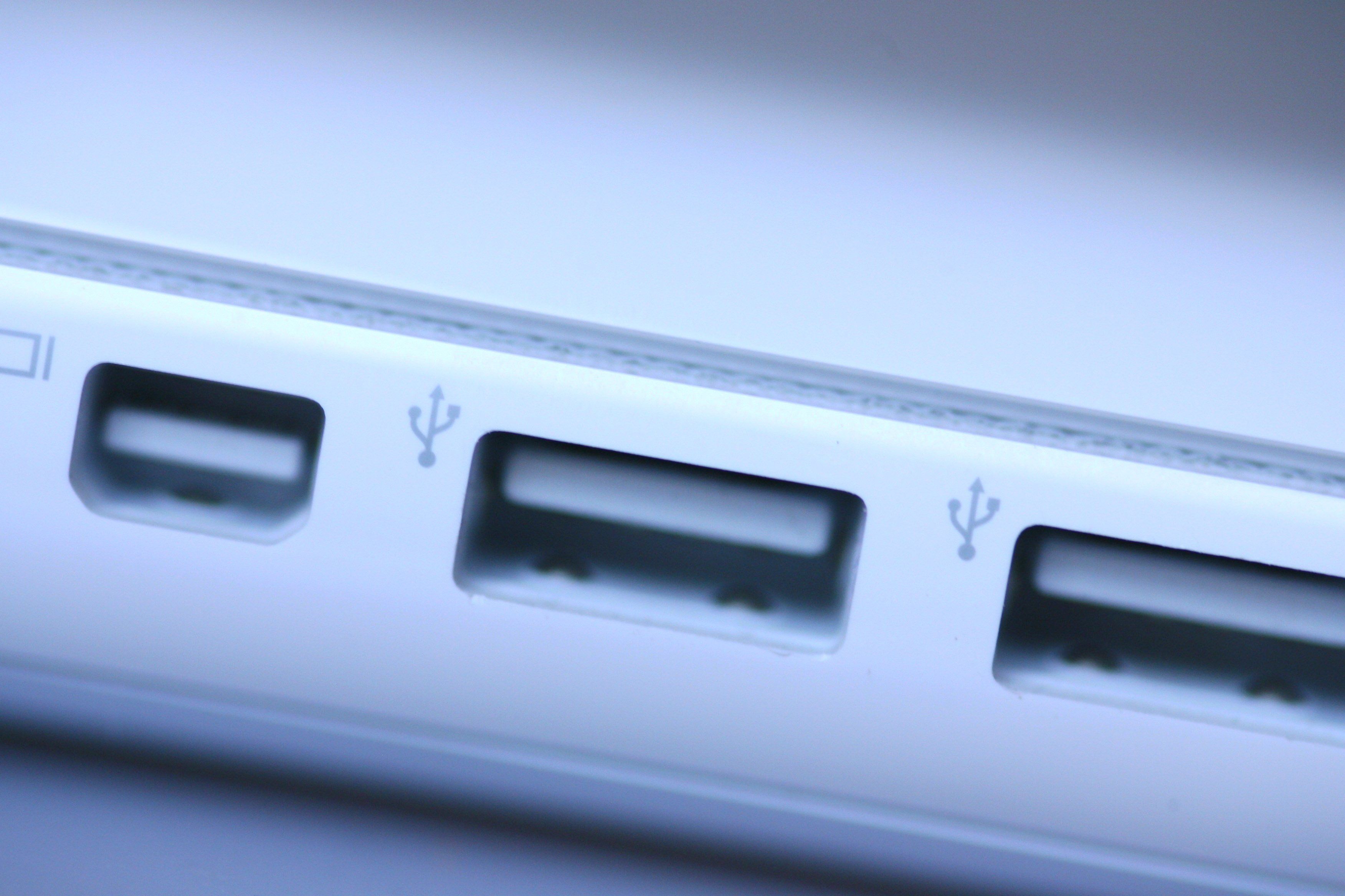 Ni el USB 'tradicional' es para siempre: la Unión Europea obligará a adaptar los cargadores al nuevo estándar
