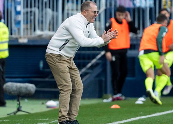 José Juan Romero irrumpe con fuerza en el futuro del banquillo del Real Oviedo