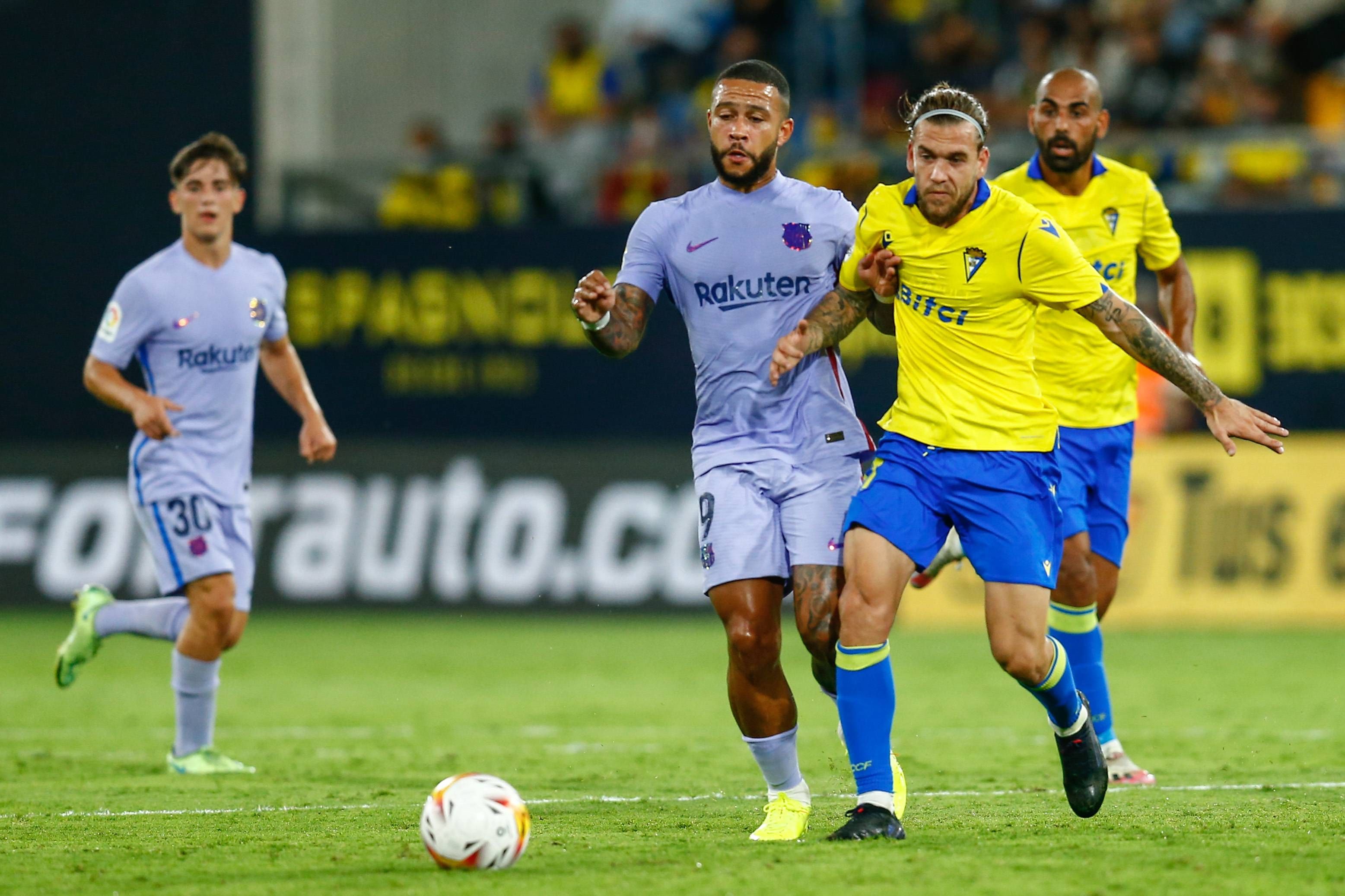 Álvaro Jiménez, una 'ruina' para el Cádiz