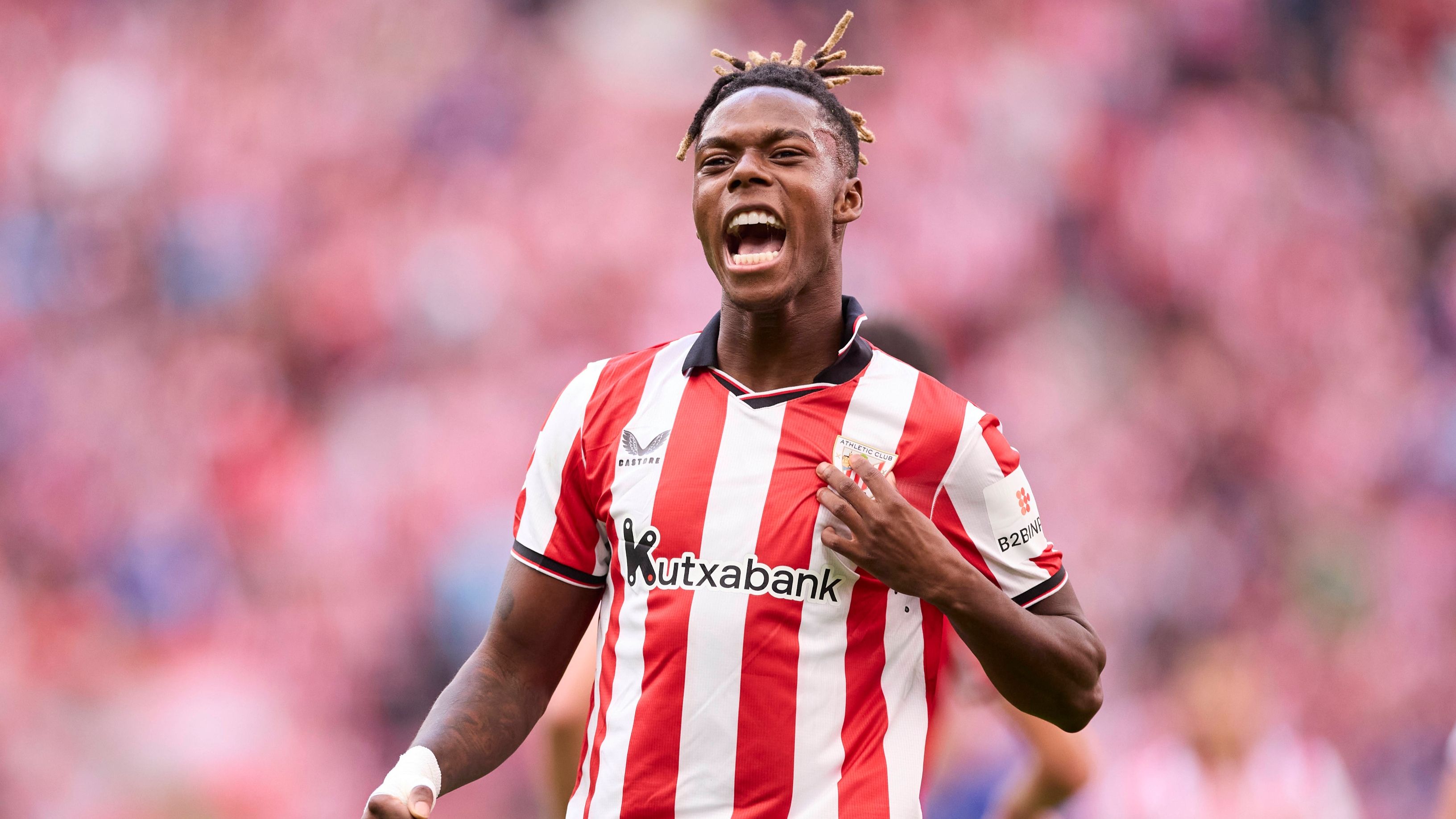 Nico Williams está de vuelta en Lezama