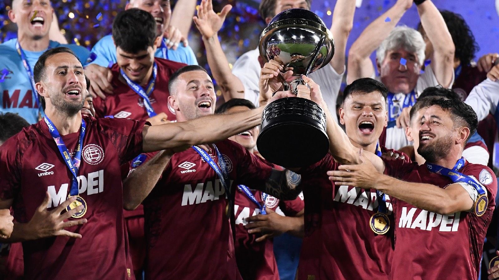 Lautaro Acosta y Lanús conquistan la Copa Sudamericana y dejan a Sampaoli sin título