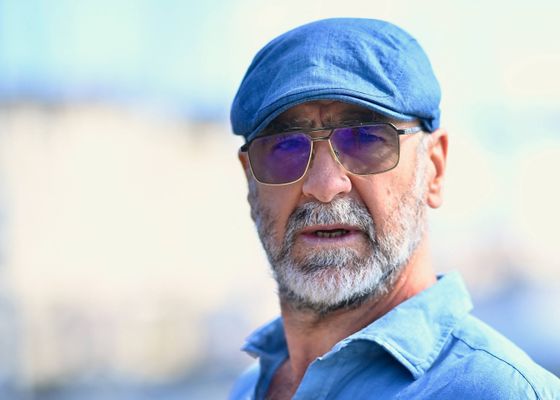 Éric Cantona lo tiene claro sobre el conflicto de Oriente Medio: "Que el presidente que decida ir a la guerra sea el primero en marcharse a la primera línea del frente"