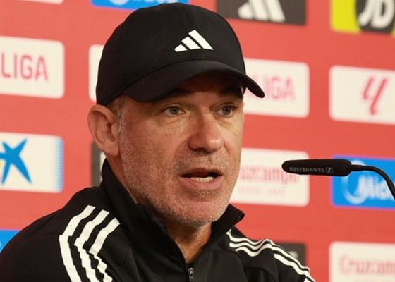 Luis García Plaza anuncia cambios en el Sevilla ante el Villarreal: "No son porque yo quiera"