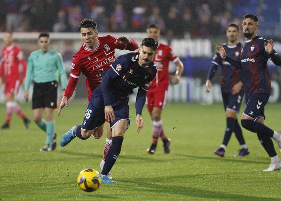 Eibar 1-0 Cartagena: Pascual mantiene vivo el sueño de los 'playoffs'