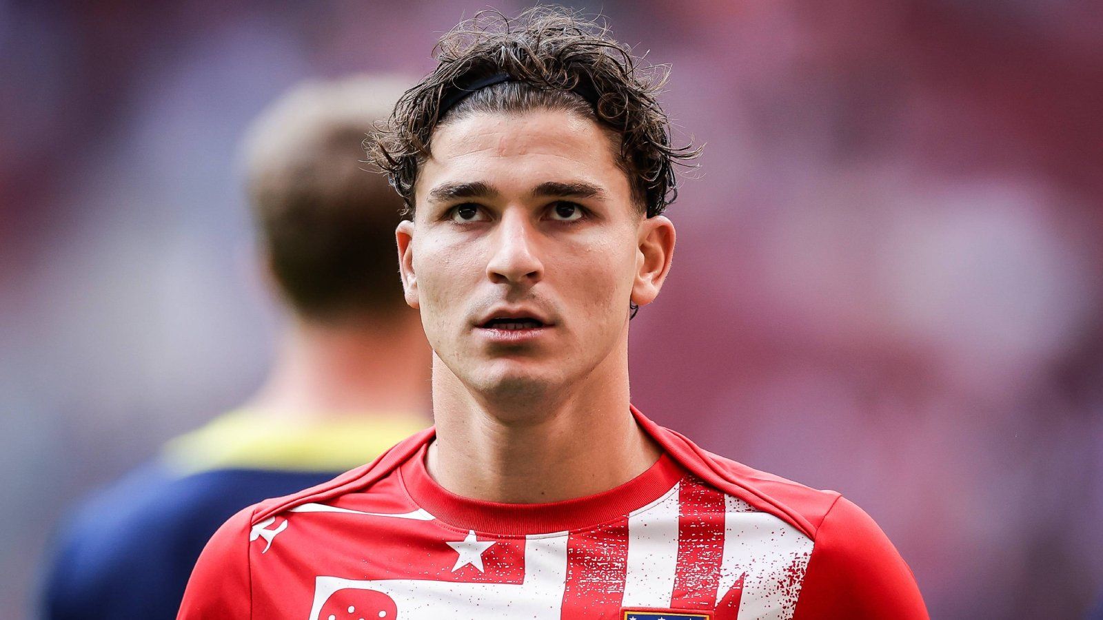 Un punto más de presión para Julián Álvarez firmado por Simeone