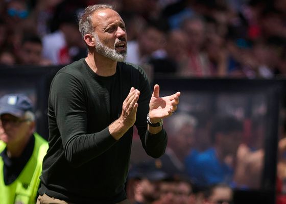 Matarazzo, la ausencia de Guedes y el plan de la Real Sociedad ante el Sevilla: "Esperamos un partido muy caliente"
