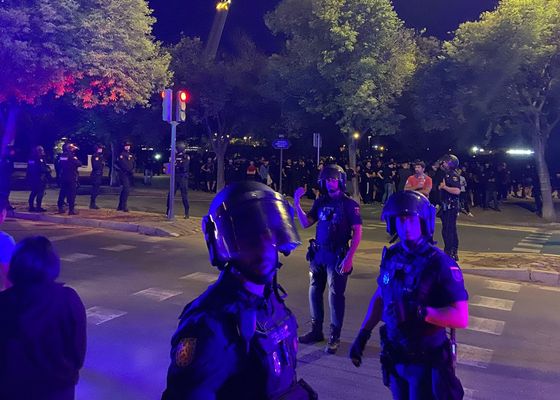 La Policía Nacional evita una gran pelea en Sevilla en la previa de la final de la Copa del Rey
