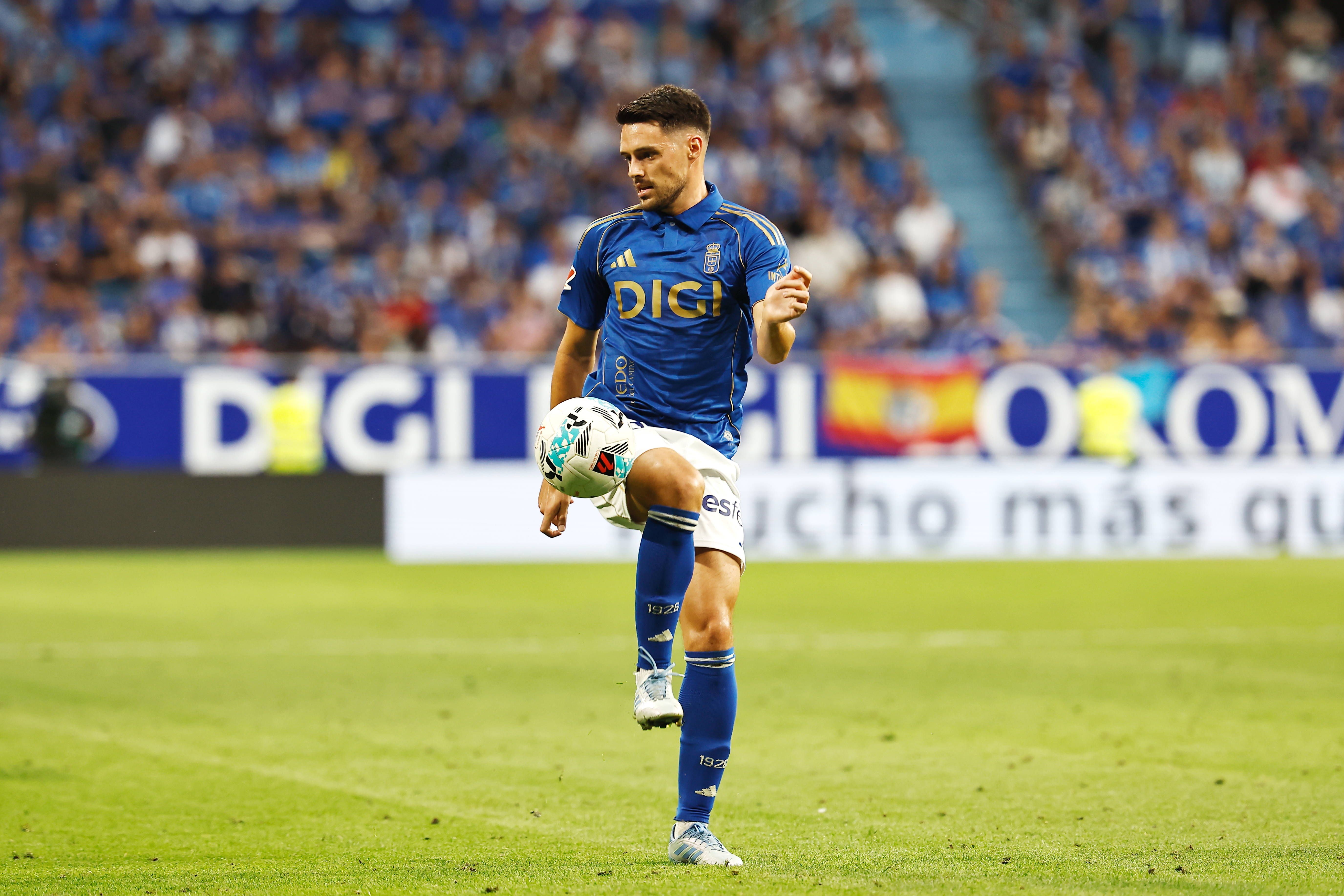 El Oviedo hace oficial la salida en forma de traspaso de Josip Brekalo