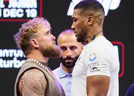 Enganchón y desafío confirmado entre Ilia Topuria y Jake Paul