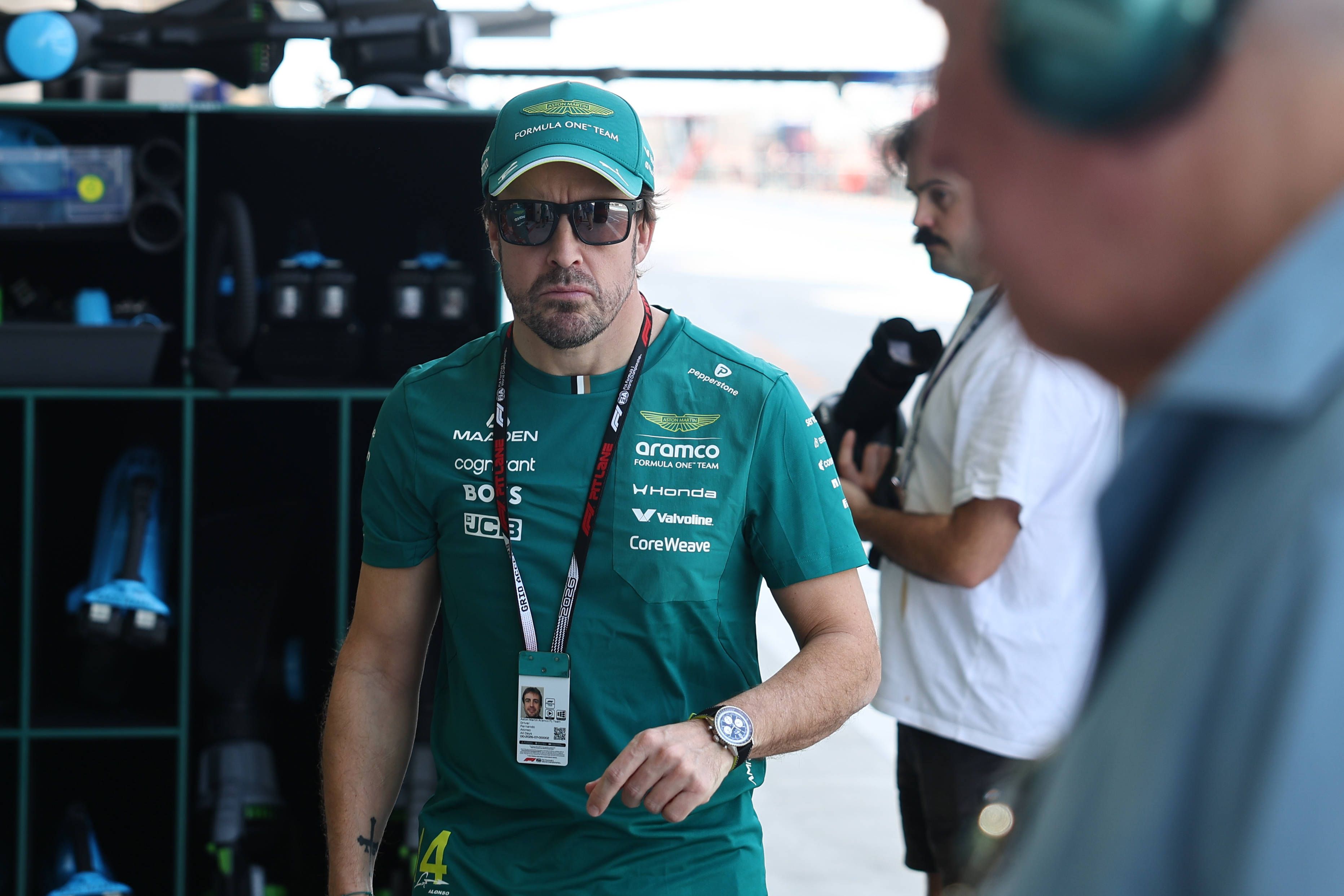 Fernando Alonso, hundido y realista en Baréin: "Estamos encontrando limitaciones"