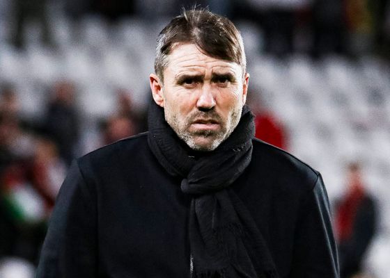 Coudet, resignado con la derrota del Alavés: "Perdonas en una portería, pagas en la otra"
