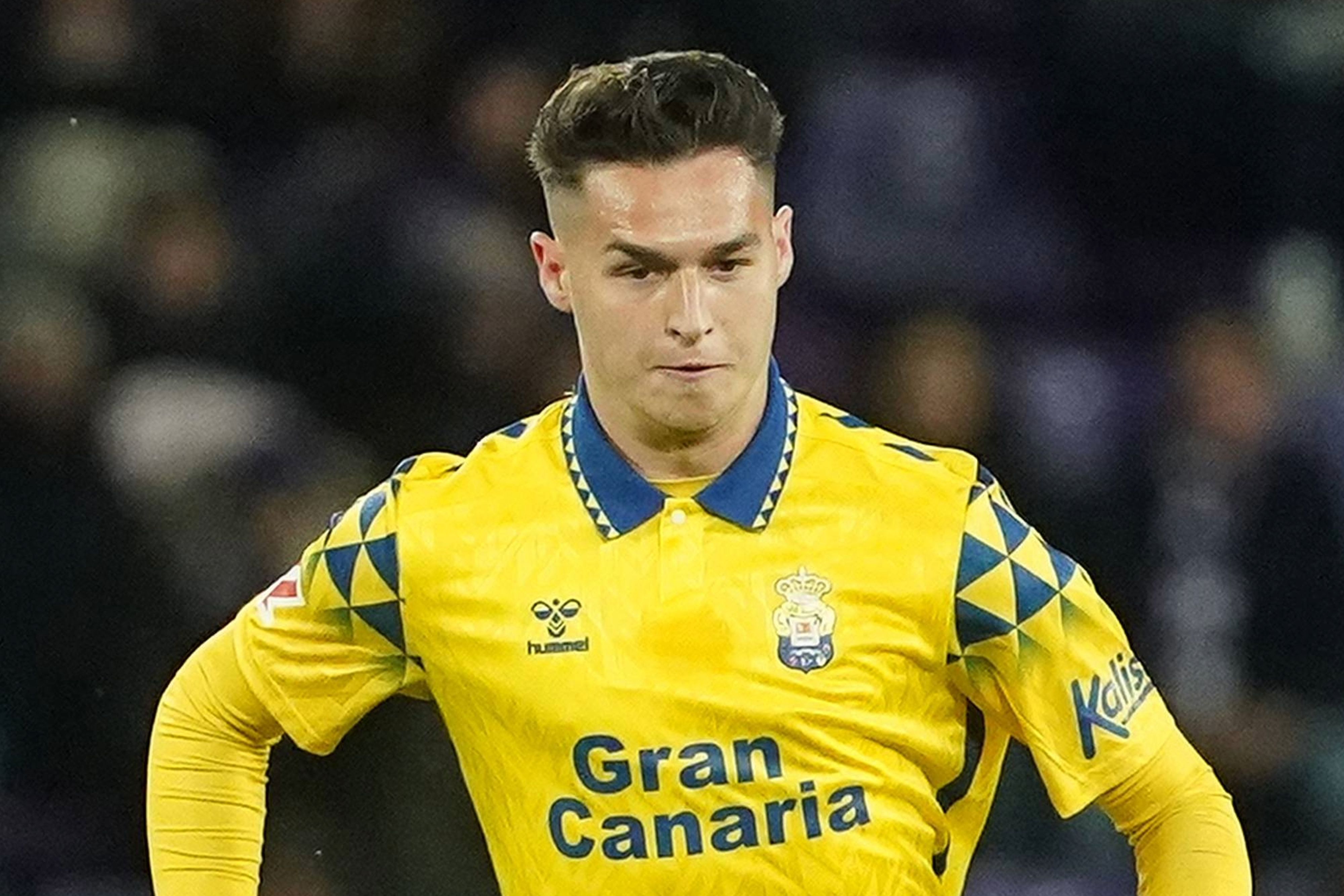 Giro importante por la contratación de Mika Mármol