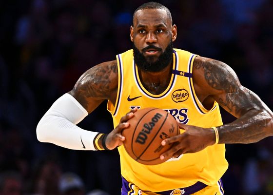 LeBron James confirma su nuevo fichaje