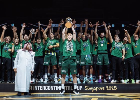 El Unicaja vuelve a conquistar el mundo