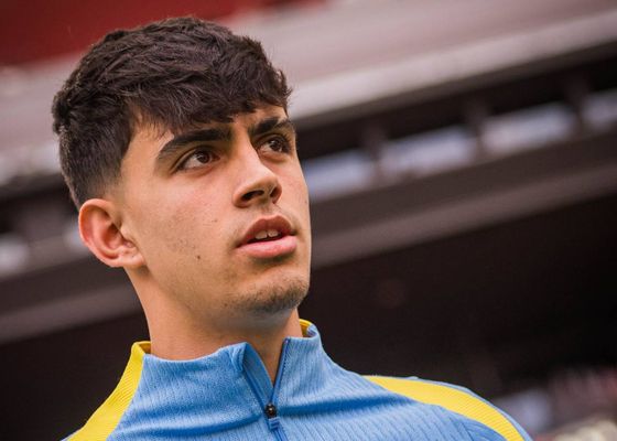 Las opciones de Marc Bernal de jugar contra el Atlético de Madrid el partido de Champions