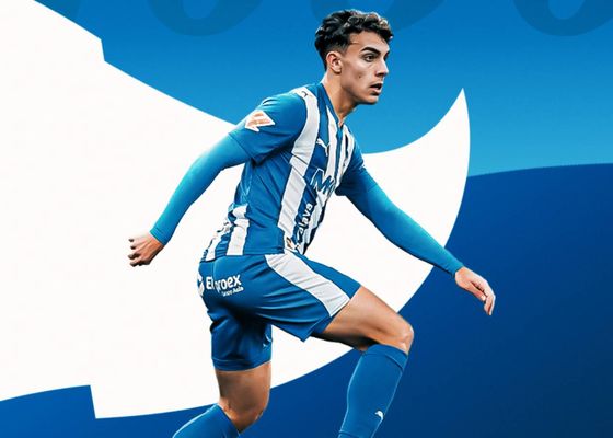 El Alavés reacciona de inmediato a la salida de Carlos Vicente y anuncia el fichaje de Ángel Pérez