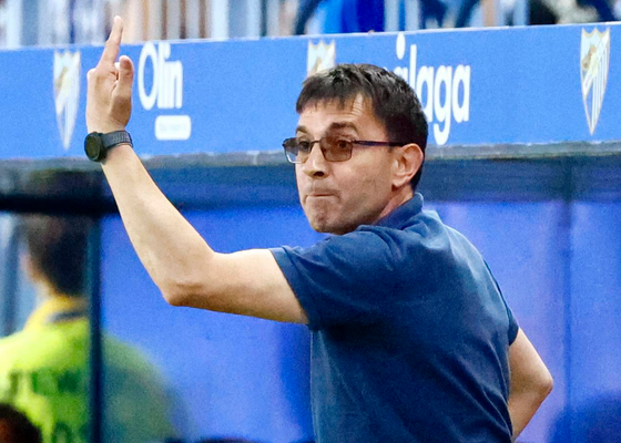 Asier Garitano baja los humos en el Sporting de Gijón