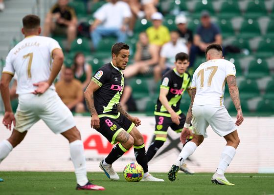 Rayo Vallecano - Elche CF: horario, canal y dónde ver hoy en TV el partido de la jornada 30 de LaLiga