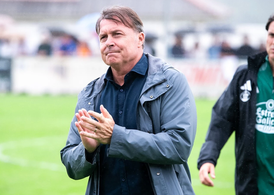 Cristobal Parralo no es superado por Alejandro Menéndez en el Racing de Ferrol