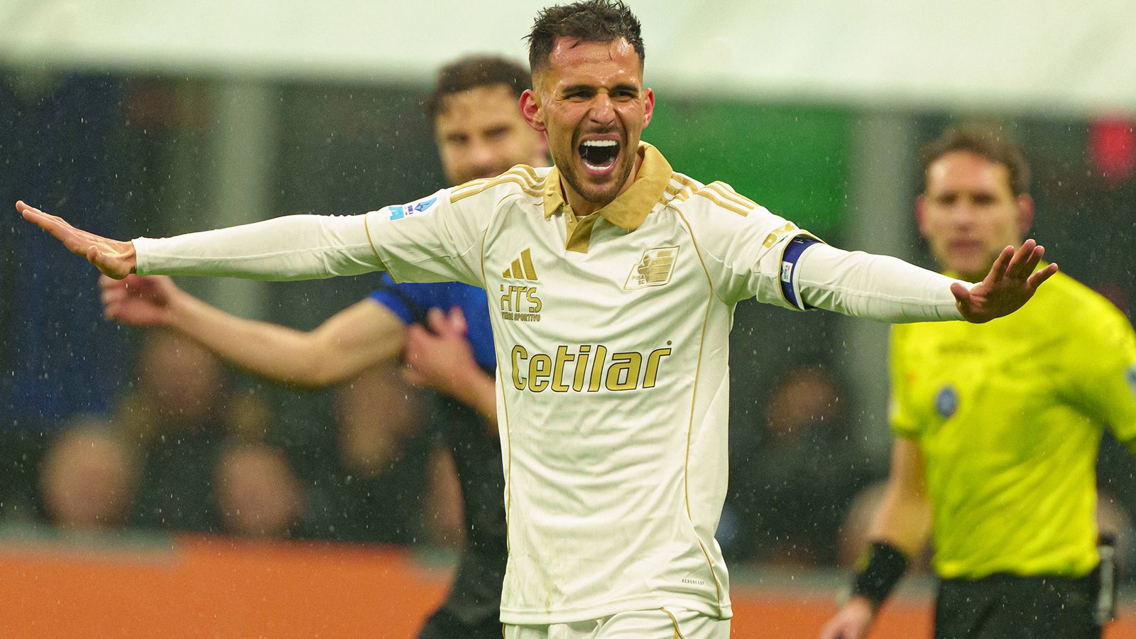 "Contactos" confirmados con Marius Marin para avanzar su llegada gratis al Sevilla