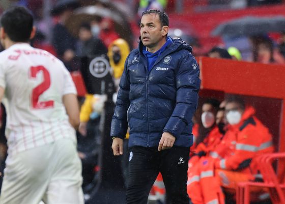 Javi Calleja explica su negociación para ser entrenador del Sevilla FC: "Es un honor que un club así se fije en mí"