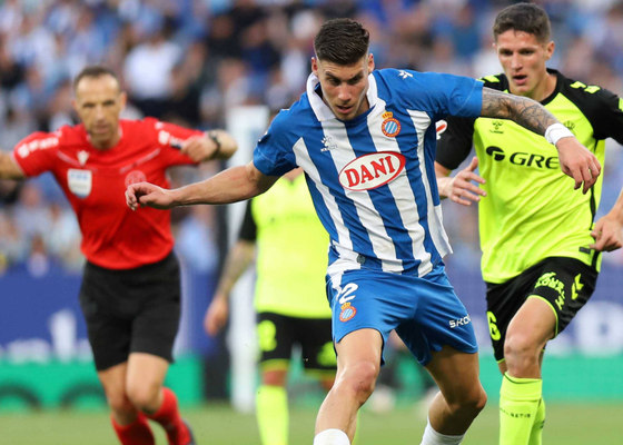 El Málaga, atento con el fichaje de Roberto Fernández