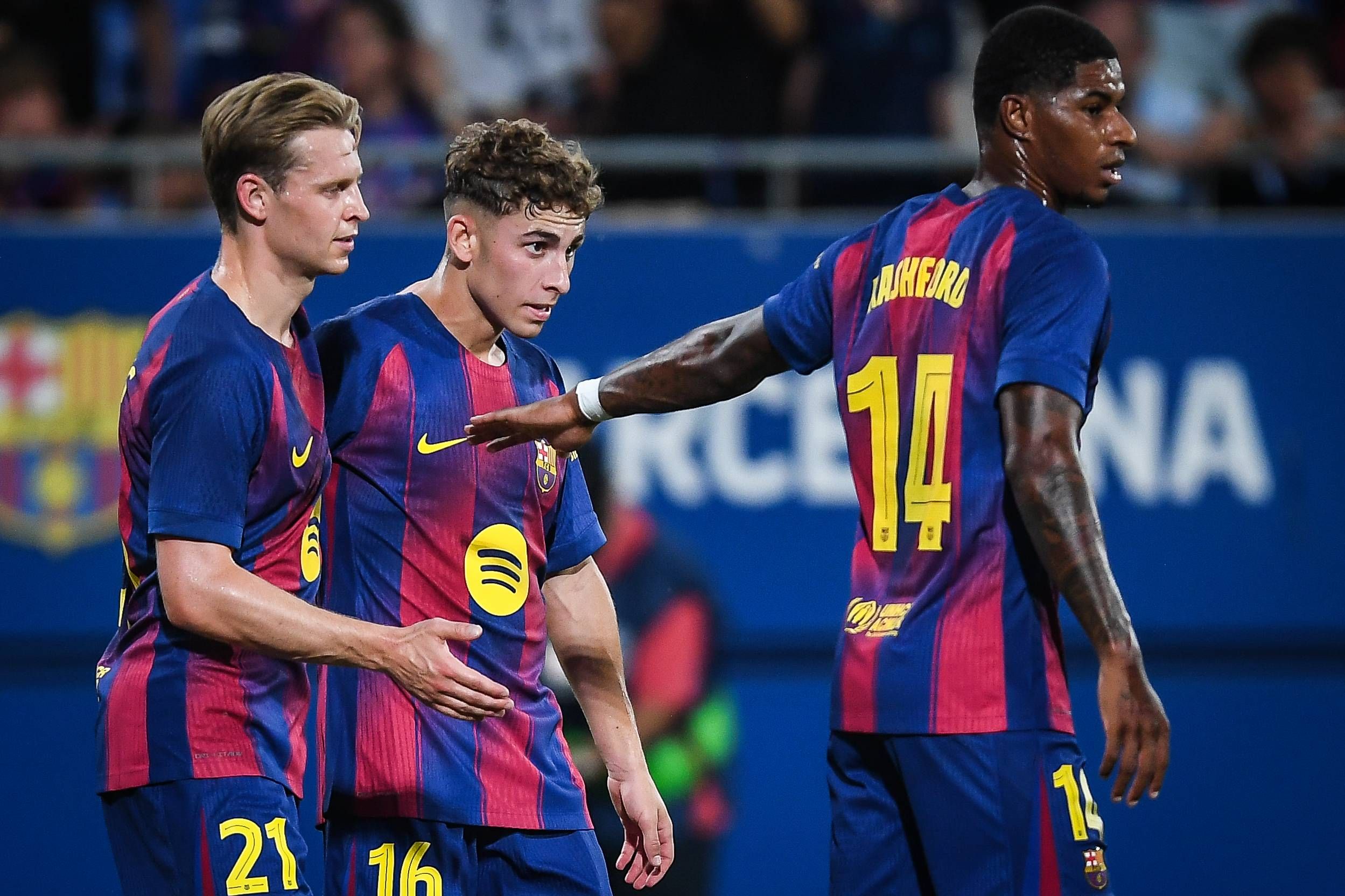 Dos regresos en la convocatoria del Barça para visitar al Betis