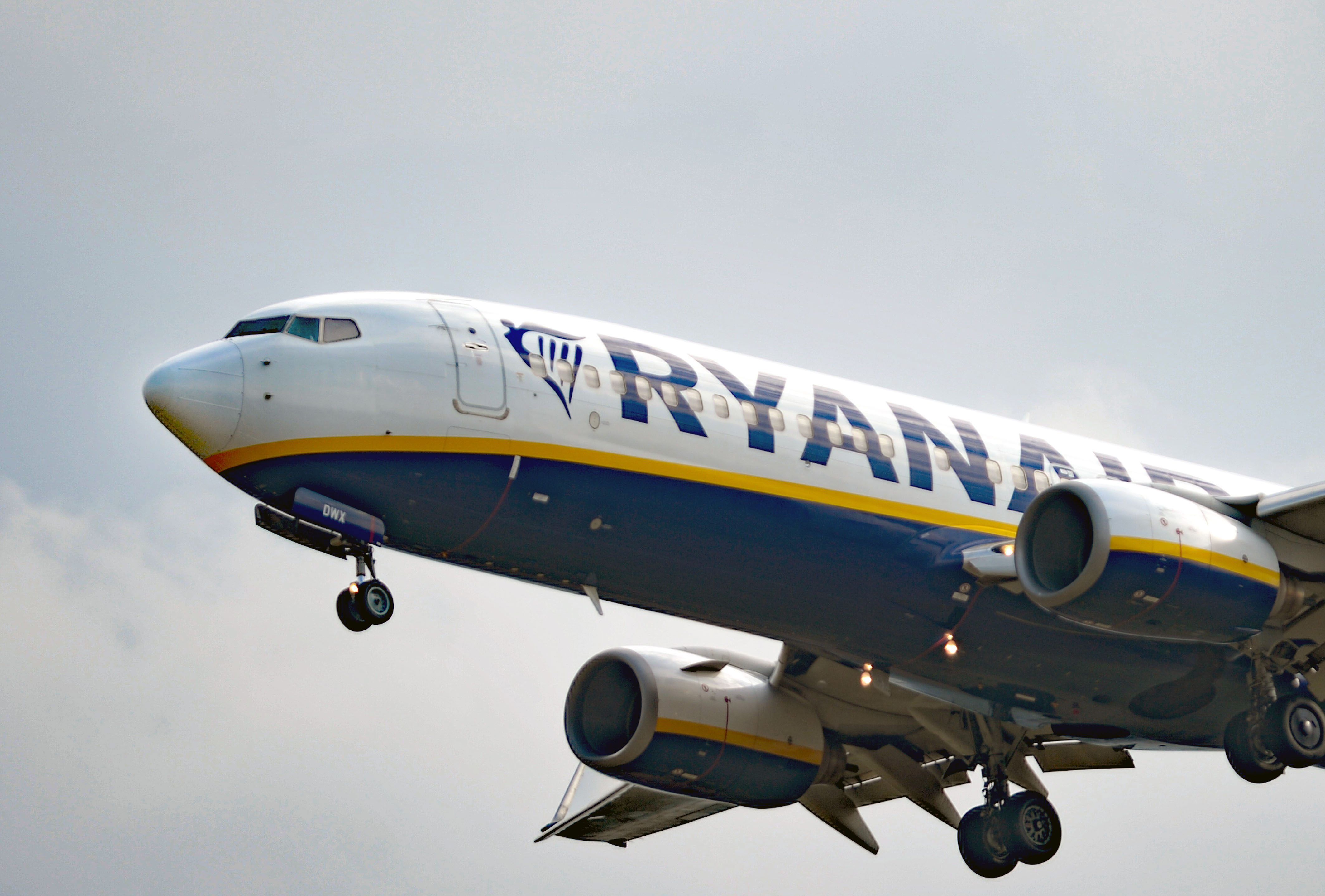 Descubre qué día de la semana es más barato comprar billetes de avión