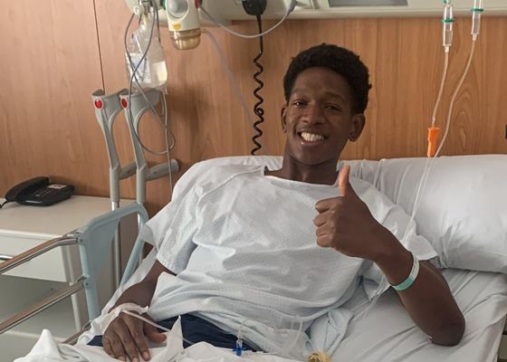 Magassa, canterano del Betis, se lesiona de gravedad y dice adiós a la temporada