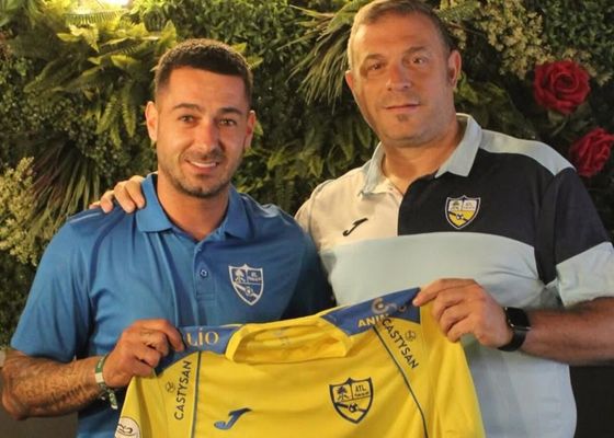 Sergio León: "Si marco soy capaz de darle un beso al escudo del Palma y al del Betis"