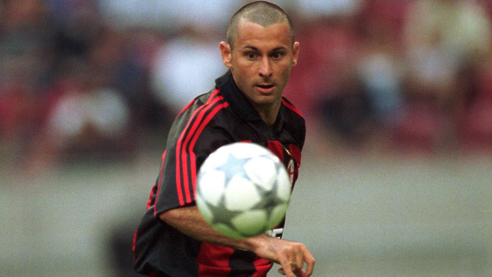 Confesión de Javi Moreno: "Quería venir cedido al Betis en Navidad, pero el Milan no me dejó"