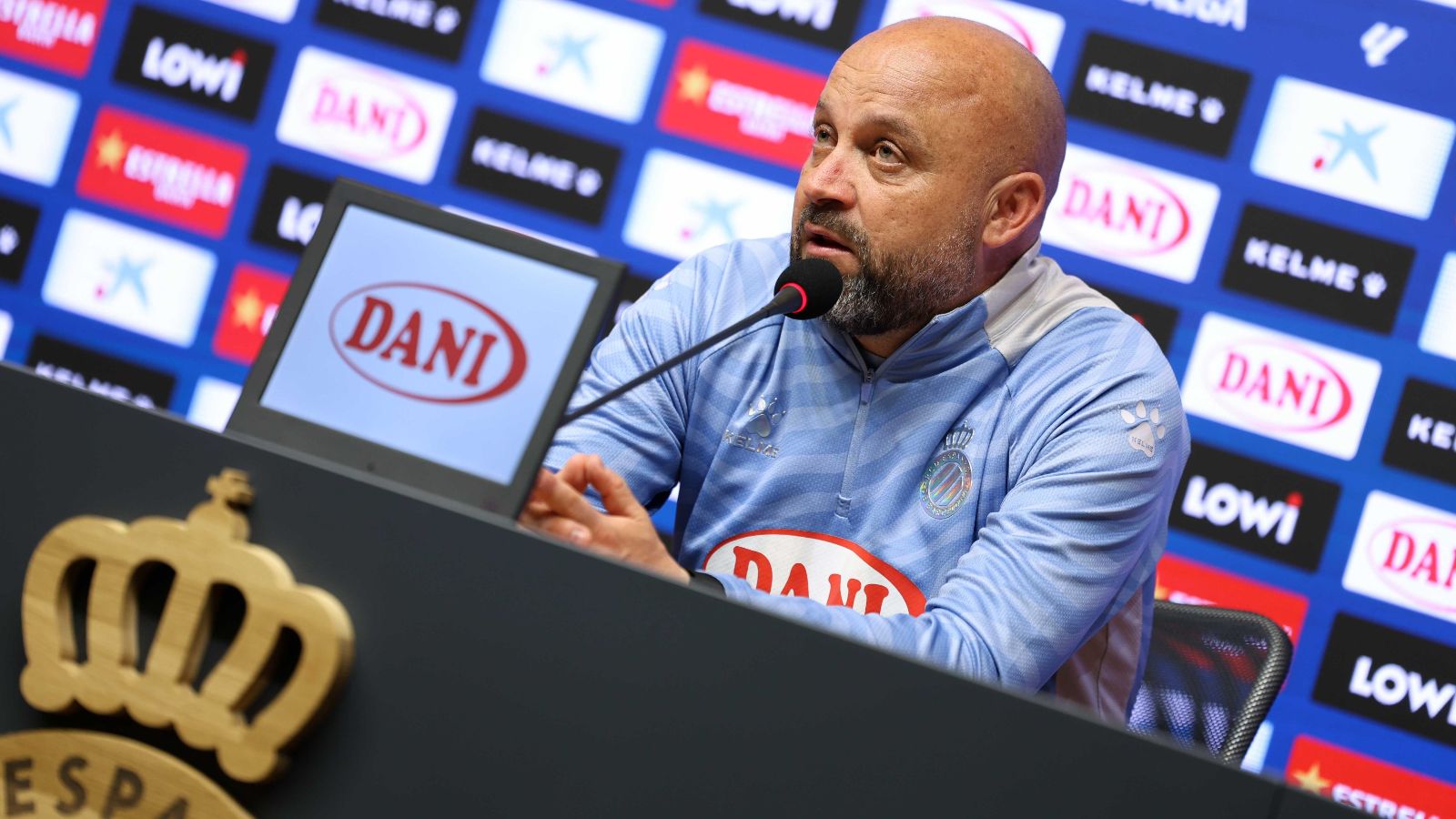 El técnico del Espanyol, Manolo González, intuye el once de un Betis entre dos aguas: "Va a salir con los mejores"    