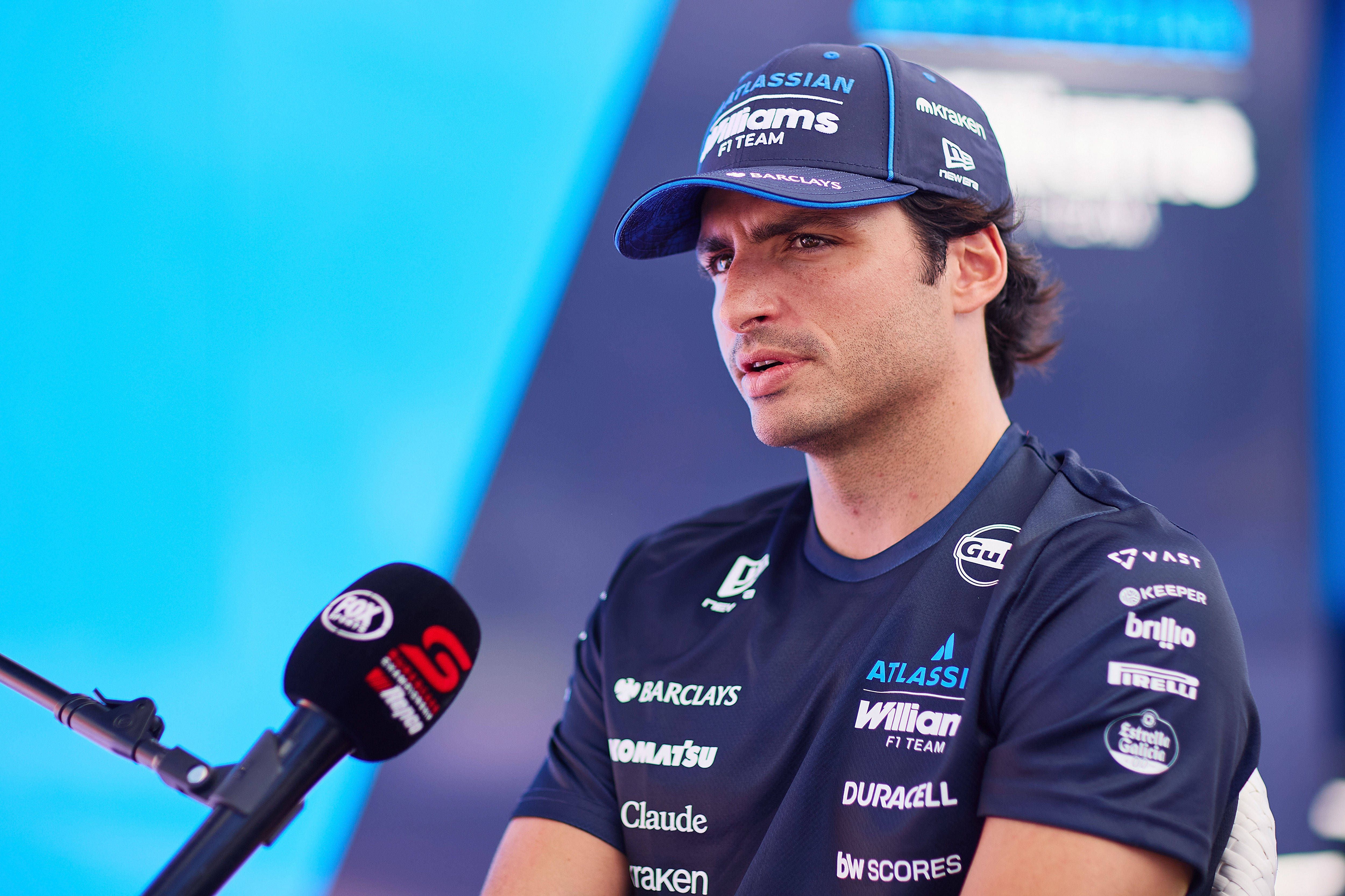 Carlos Sainz cuestiona el nuevo reglamento: ''No parece que nadie esté contento''