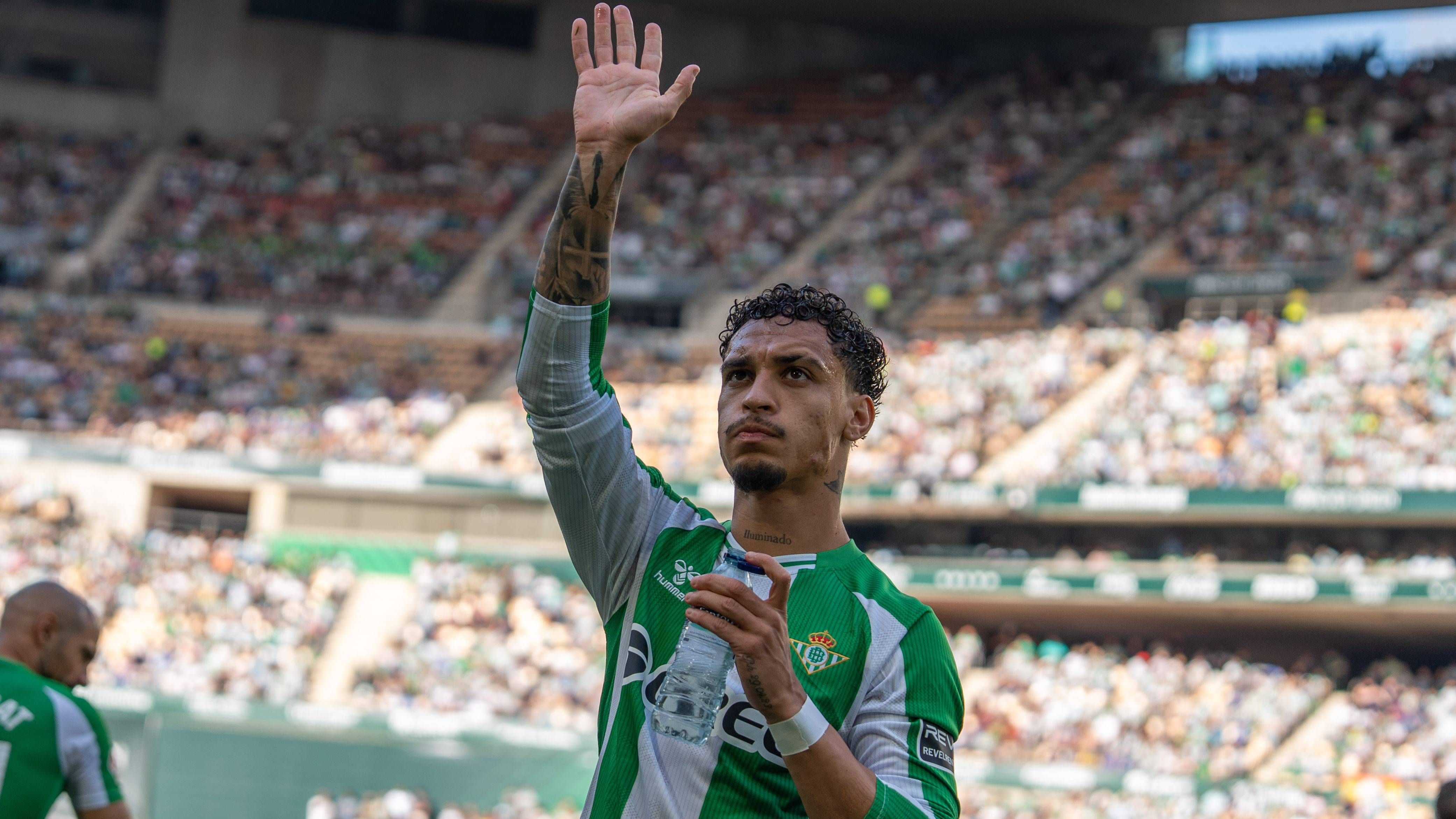 Llamamiento sevillista en favor de Antony, estrella del Betis: "Debe estar en el Mundial" 