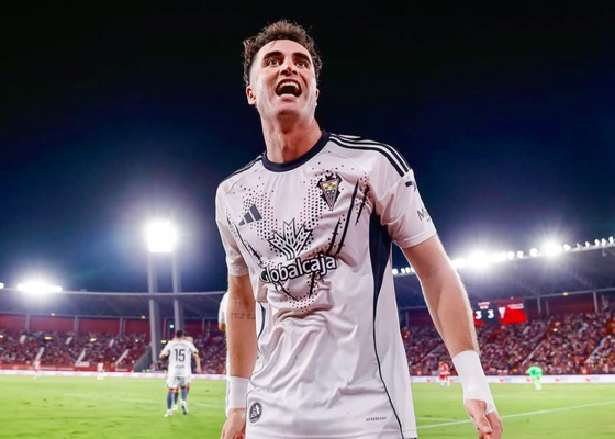Otro equipo de Primera División se suma al interés de hacerse con Jon Morcillo