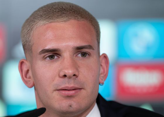 Piden la alineación indebida de Mastantuono