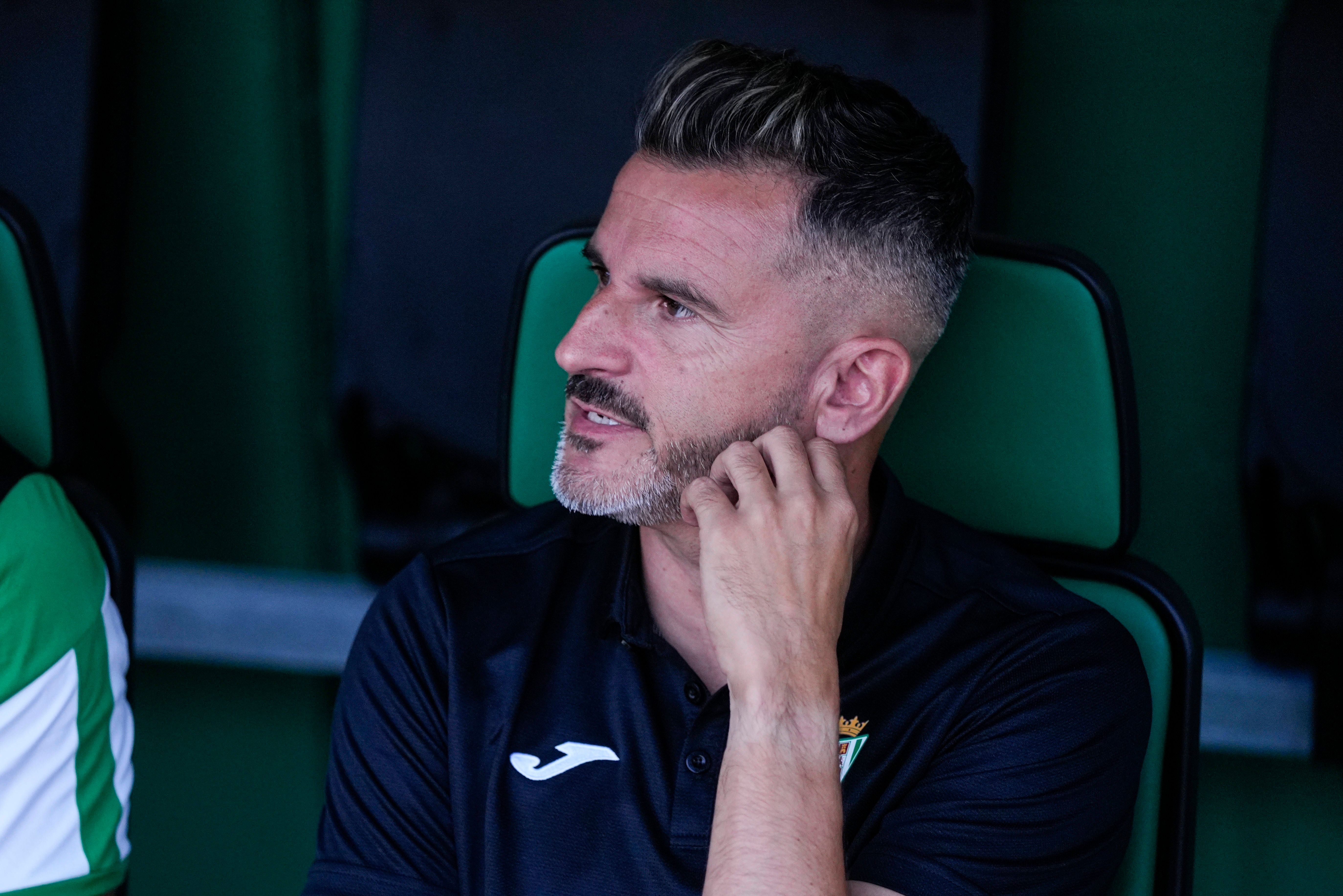 Iván Ania ante la situación alarmante del Córdoba: “Estoy fuerte y con el equipo”
